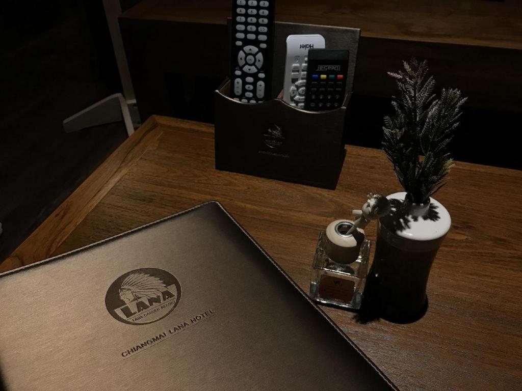 Lana Hotel Τσιάνγκ Μάι Εξωτερικό φωτογραφία