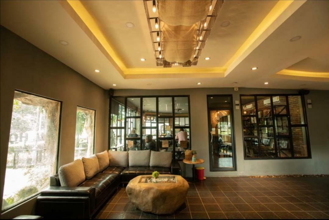 Lana Hotel Τσιάνγκ Μάι Εξωτερικό φωτογραφία